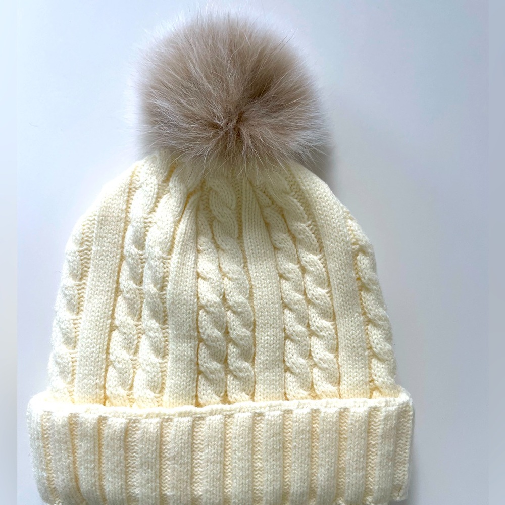 Cream Cable Knit Pom Pom Beanie